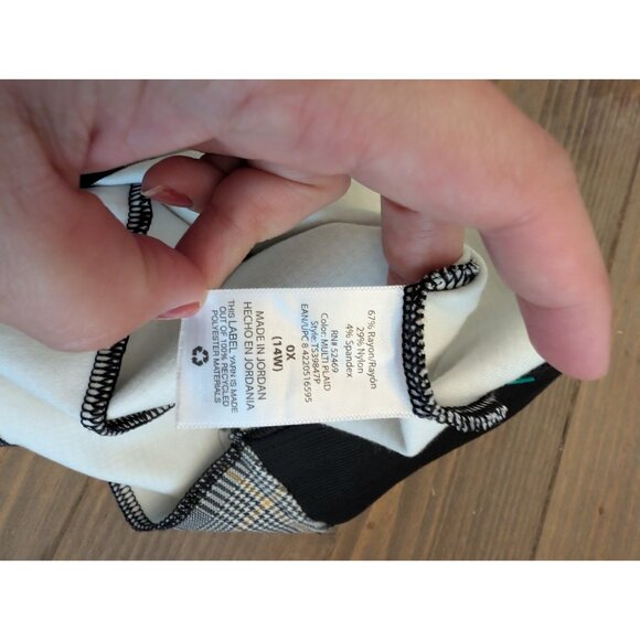 TERRA SKY Plaid Pull-on Stretch Ankle Pants - Picture 9 of 9